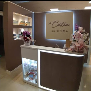 Immagine CND SHELLAC CERTIFIED SALON MAZZAROCCHI CATIA ESTETISTA 2