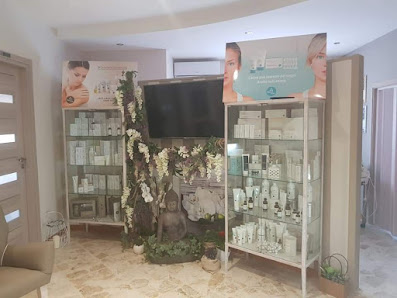 Immagine Centro Estetico "Bellezza e Benessere" di Angela Rosa Leone 1