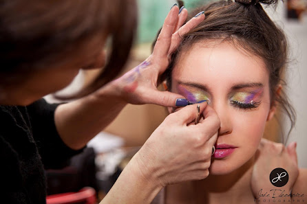 Immagine Atelier86 - Make Up Academy, Make Up for Business, beauty consultant & skin care, trattamenti beauty innovativi 1