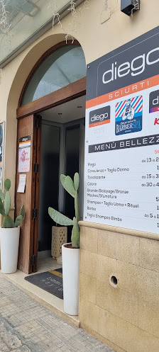 Immagine Diego Sciurti Beauty Style - parrucchieri donne e uomo - estetiste - Brindisi 5