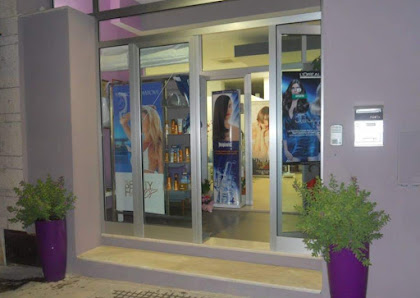 Immagine ACCONCIATURE ED ESTETICA ONLY WOMAN...parrucchiera. By Rosy 2