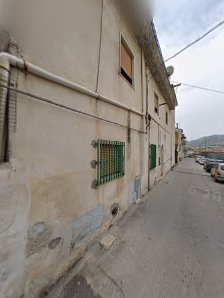 Immagine Beauty Cris - Epilazione Laser, Radiofrequenza, Pressoterapia, Epilazione e ciglia, Manucure e pedicure trucco 4