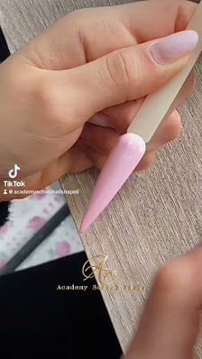 Immagine Academy School Nails Napoli - Accademia Unghie & Centro Estetico 4