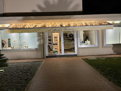 Immagine L' Araba Fenice Bellezza E Benessere Di Esposito Iolanda 2