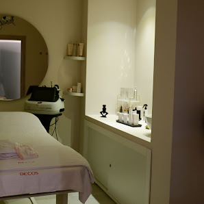 Immagine Meta Estetique Lab 1