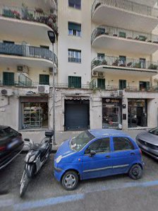 Immagine Ninfea nail and makeup Solimena 2