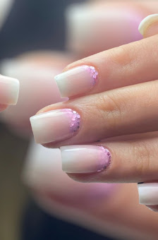 Immagine Ninfea nail and makeup Solimena 3