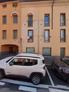 Immagine L'Essenza Di Simari Irene 2