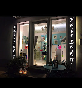 Immagine Fairlady Estetica 1