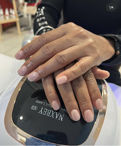 Immagine Estetica Giulia di Biondelli Giulia 2