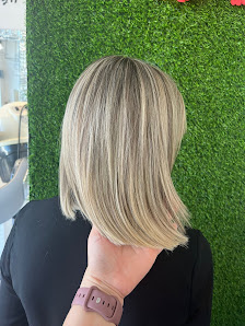 Immagine UmbertoFratto Parrucchiere&Estetica 1