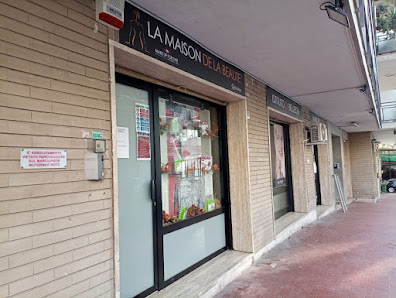 Immagine Centro Estetico Fuorigrotta - LA MAISON DE LA BEAUTE' 2