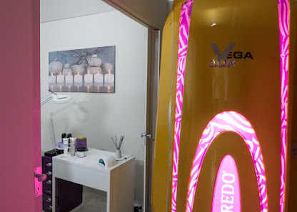 Immagine L'arte del capello barberia estetica solarium 5