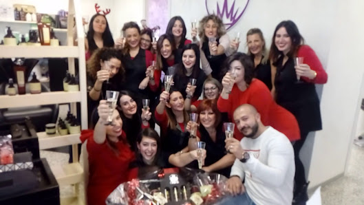 Immagine Hypnotic Parrucchieri By Tamara via Budapest 3