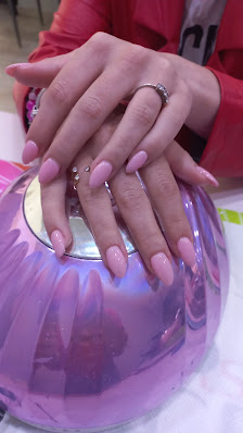 Immagine Esthena Nails e Benessere 2