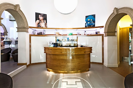 Immagine THEO Parrucchiere Salone Mazzini 1