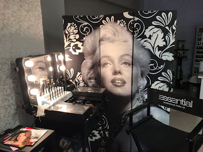 Immagine Star Look Di Mary Parrucchiera ed Estetista Vibo Valentia 3