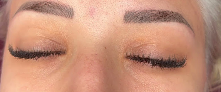 Immagine Pink nails & lashes 4