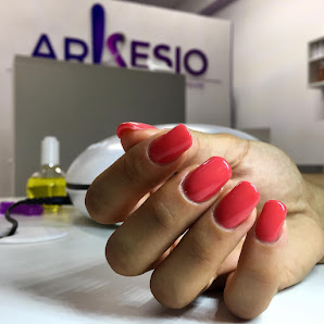 Immagine Arkesio | L'architetto delle unghie 4