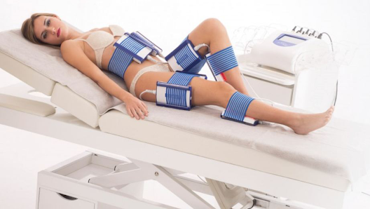 Immagine Centro estetico | unghie | Massaggi | trattamenti corpo | da NUOVE CREAZIONI 1