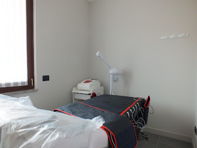 Immagine Centro estetico | unghie | Massaggi | trattamenti corpo | da NUOVE CREAZIONI 4