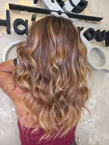 Immagine Alessandro Dell'Anno Hair Top & Beauty 1