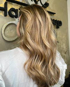 Immagine Alessandro Dell'Anno Hair Top & Beauty 3