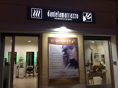 Immagine Acconciature Estetista Laser Daniela Marrazzo Parrucchiera aperto anche domenica lunedì Donna Uomo Nashi Kérastase 2
