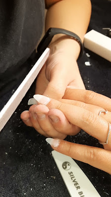 Immagine Acconciature Estetista Laser Daniela Marrazzo Parrucchiera aperto anche domenica lunedì Donna Uomo Nashi Kérastase 3