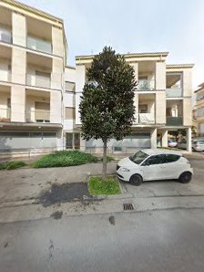 Immagine Infernogiallo Estetica . Hairstyle . Solarium 3