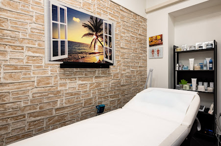 Immagine Metamorfosi estetica solarium 4