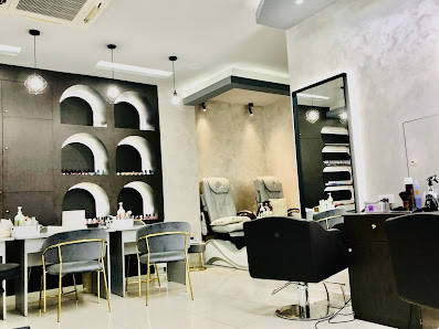 Immagine Yo • Ho - Hair Salon & Centro Estetico 2