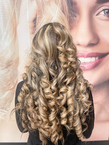 Immagine Devid & Lorenz Parucchiere & Estetica Avanzata 4