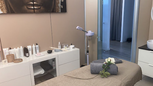 Immagine Esteticamente Di Laura Brianti 2