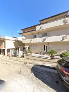 Immagine CENTRO ESTETICO COMUNQUE BELLA CND SHELLAC CERTIFIED SALON 1