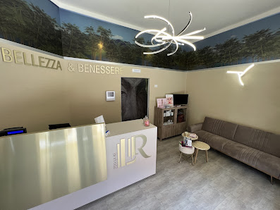 Immagine LR Bellezza & Benessere di Pina Lo Re 4