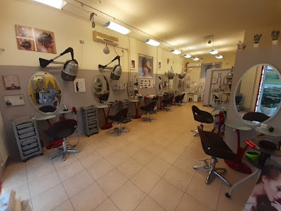 Immagine Estetica e Parrucchiere My Fashion - Piombino 5