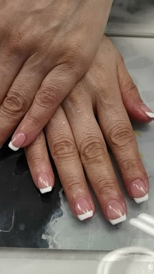 Immagine estetiste cinese “mia estetica” 3