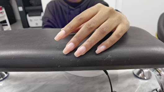 Immagine estetiste cinese “mia estetica” 4