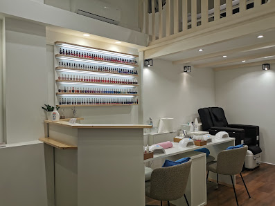 Immagine J NAIL ART 1