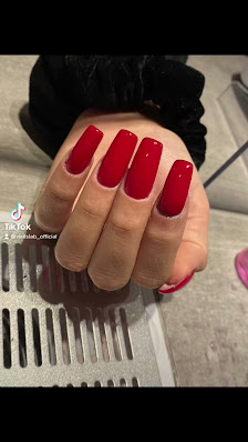 Immagine NailsLab & ANIKA Make-Up 3