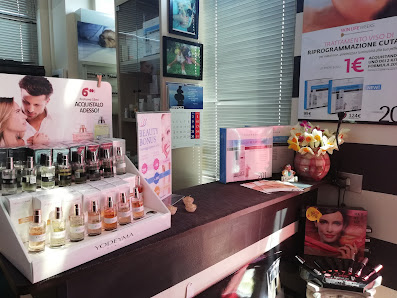 Immagine L'Angolo della Bellezza di Martini Milena 2