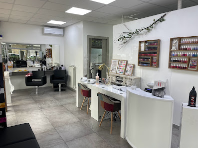 Immagine K&NI Centro estetico-Parrucchiere 4