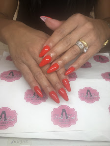 Immagine Lulu's Lab Nails&Beauty 1