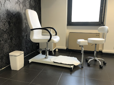 Immagine ANNA RAGGI - CONSULENTE DI BELLEZZA - ESTETISTA 2