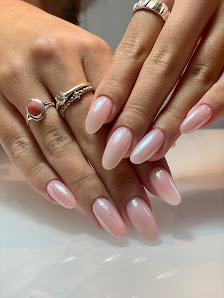 Immagine Nails and Beauty 5