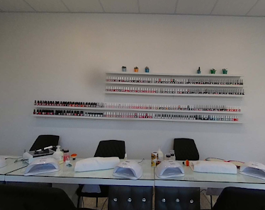 Immagine Miya Nails 3