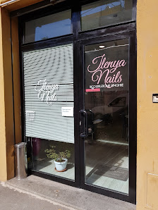 Immagine Ilenya Nails ricostruzione unghie 2