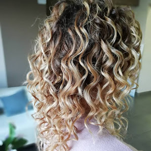 Immagine Parrucchiere e Centro Estetico Deluxe 1