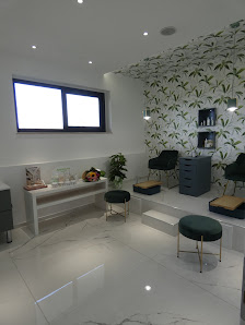 Immagine Parrucchiere e Centro Estetico Deluxe 2